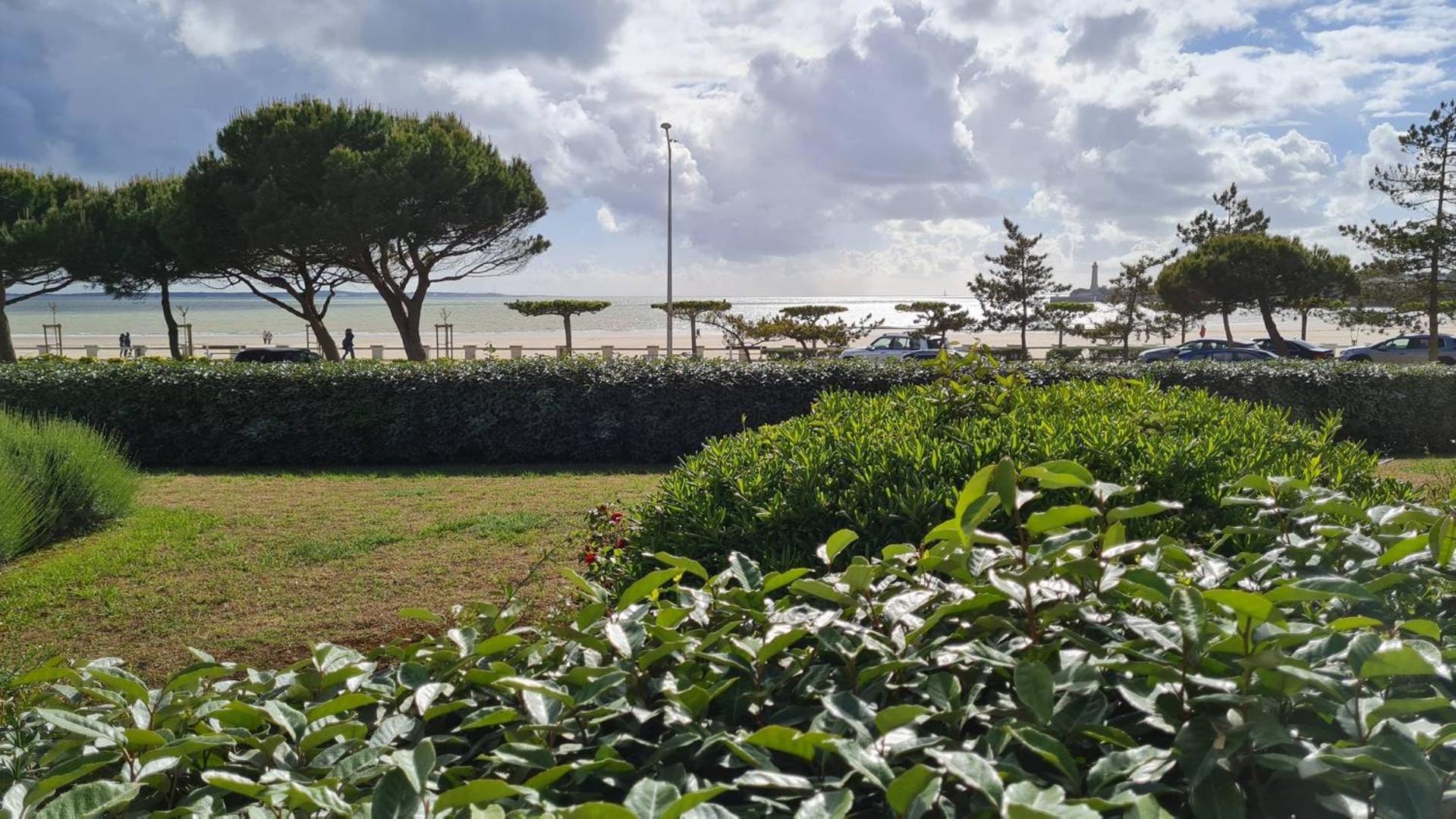 Saint Georges De Didonne - Vue Mer Pour Ce Studio Cosy En Rez-De-Chaussee Exterior foto